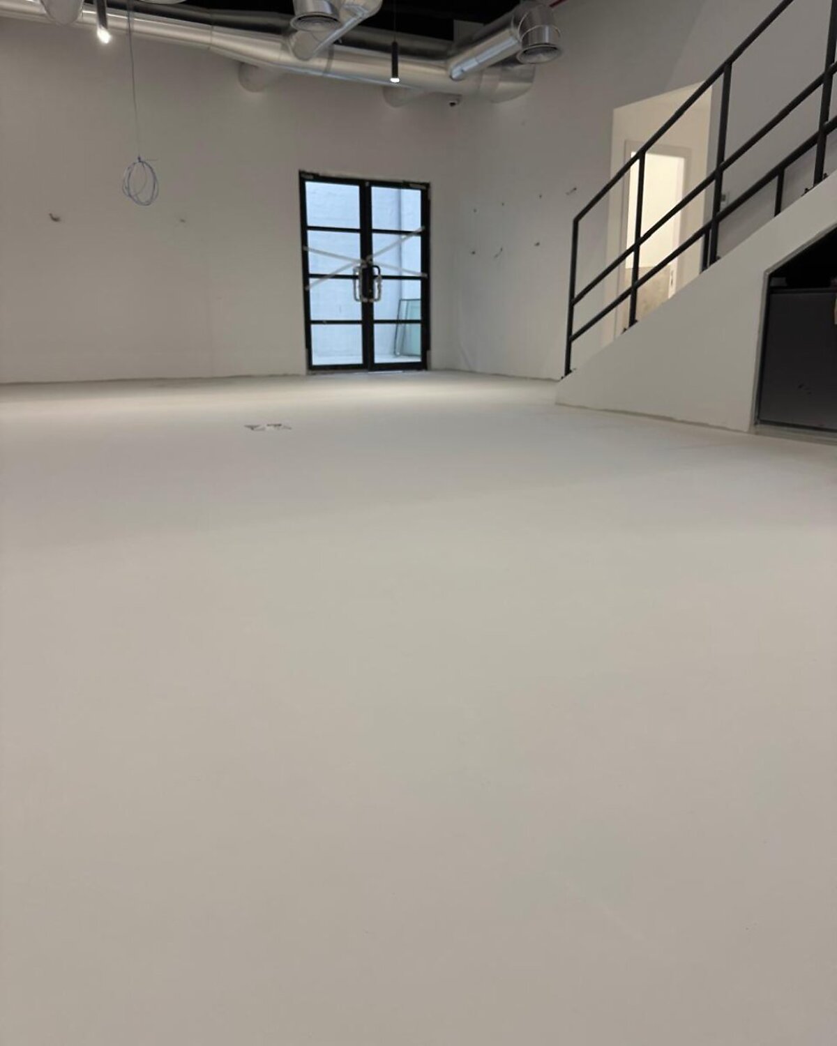 Warehouse Project, Dubai microcement project image S14