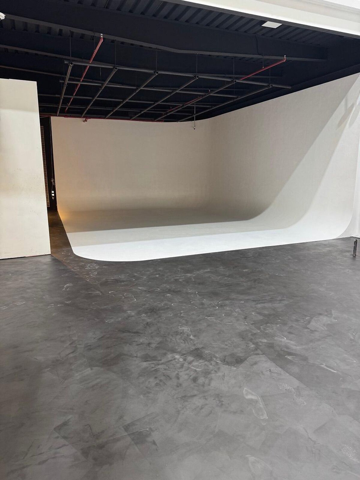 Warehouse Interior Project, Dubai microcement project image